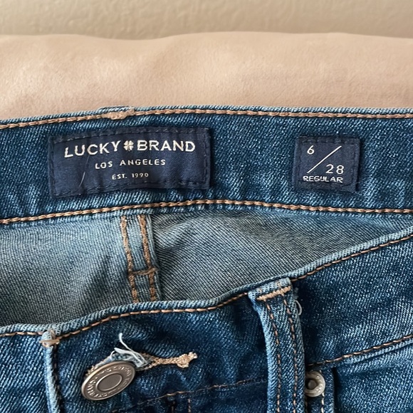 Lucky Brand Women's Mid Rise Skinny Ava Skinny Jeans Zipper Fly Stretch - Picture 3 of 6